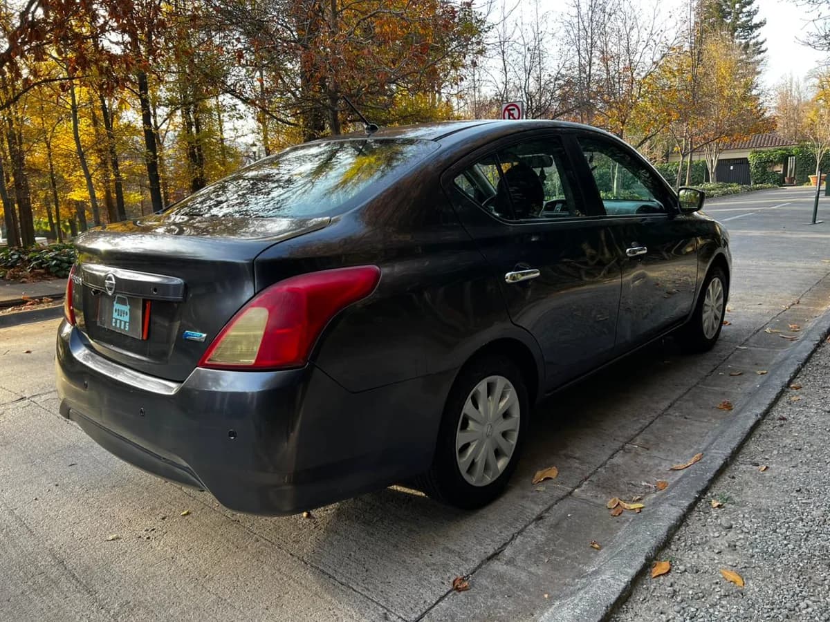 NISSAN VERSA SENSE 1.6 L MT TAXI EJECUTIVO AÑO 2016 - Imagen 8