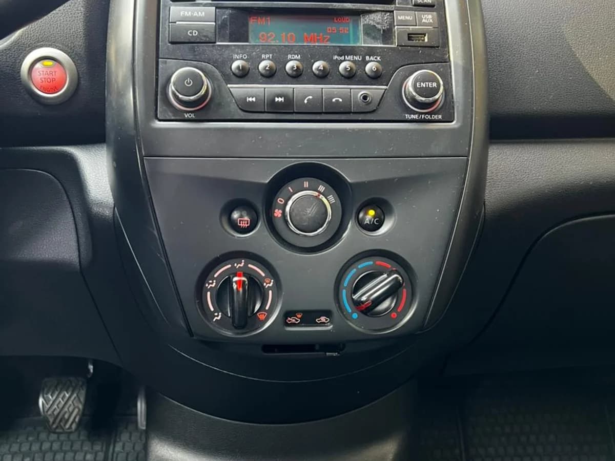 NISSAN VERSA SENSE 1.6 L MT TAXI EJECUTIVO AÑO 2016 - Imagen 17
