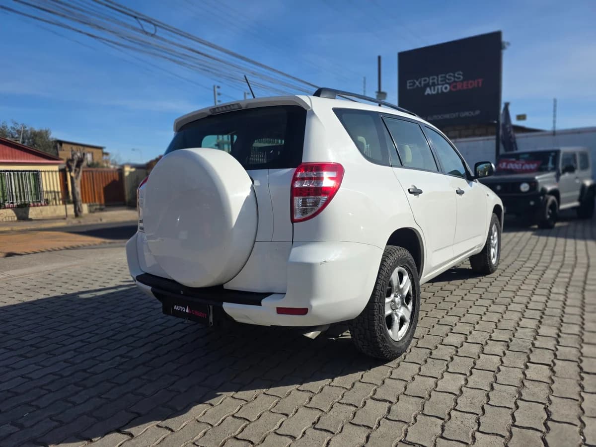 TOYOTA RAV4 2.4 AUT 2013 - Imagen 4