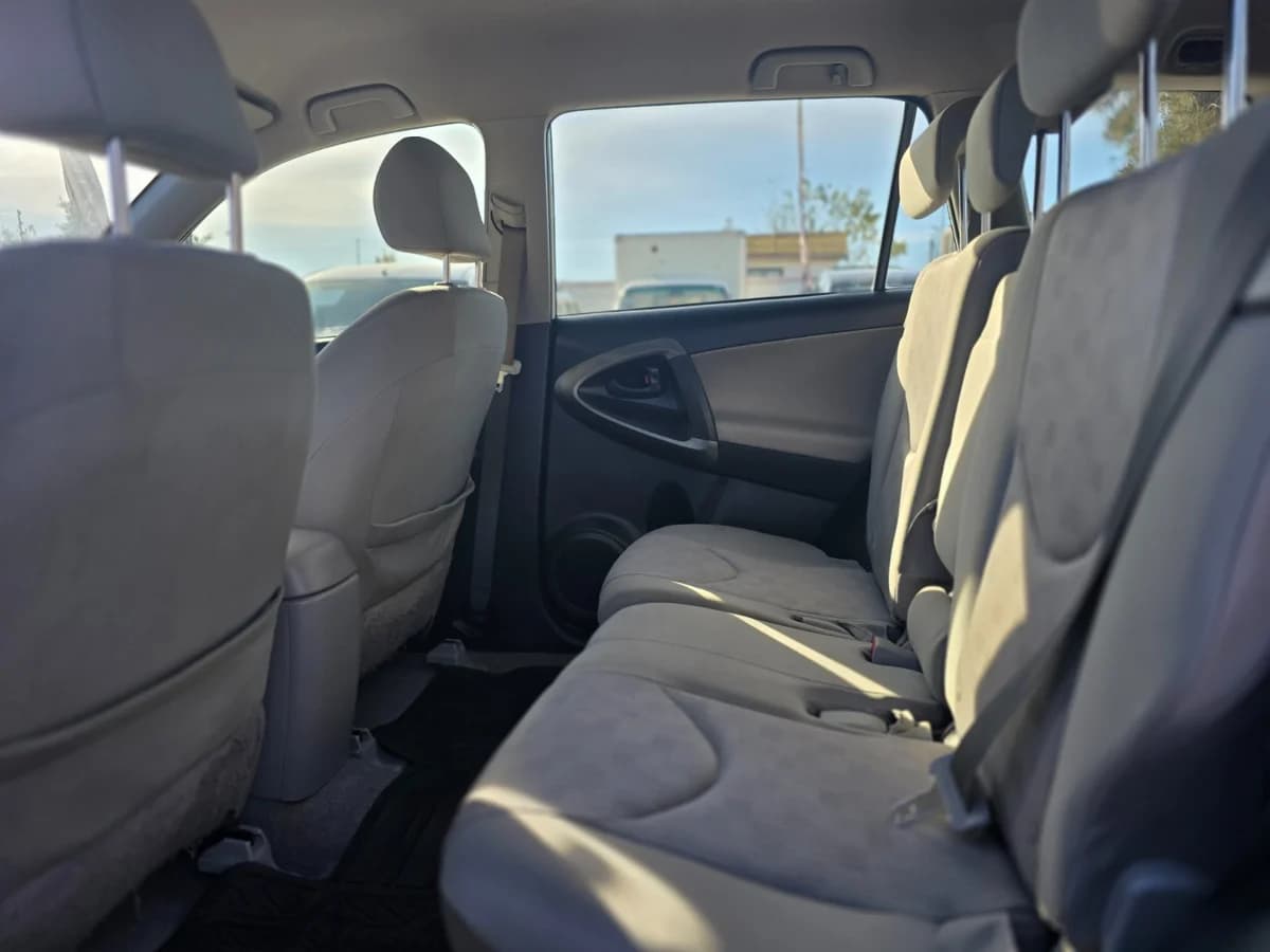 TOYOTA RAV4 2.4 AUT 2013 - Imagen 6