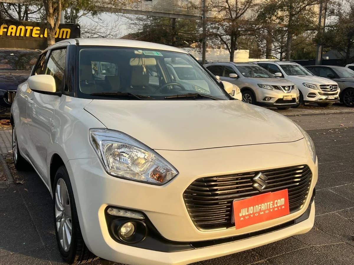 SUZUKI SWIFT GLS 1.2 Automatico 2017 - Imagen 1