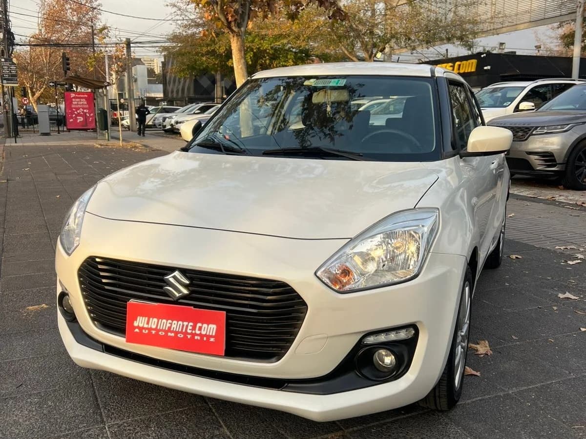 SUZUKI SWIFT GLS 1.2 Automatico 2017 - Imagen 2
