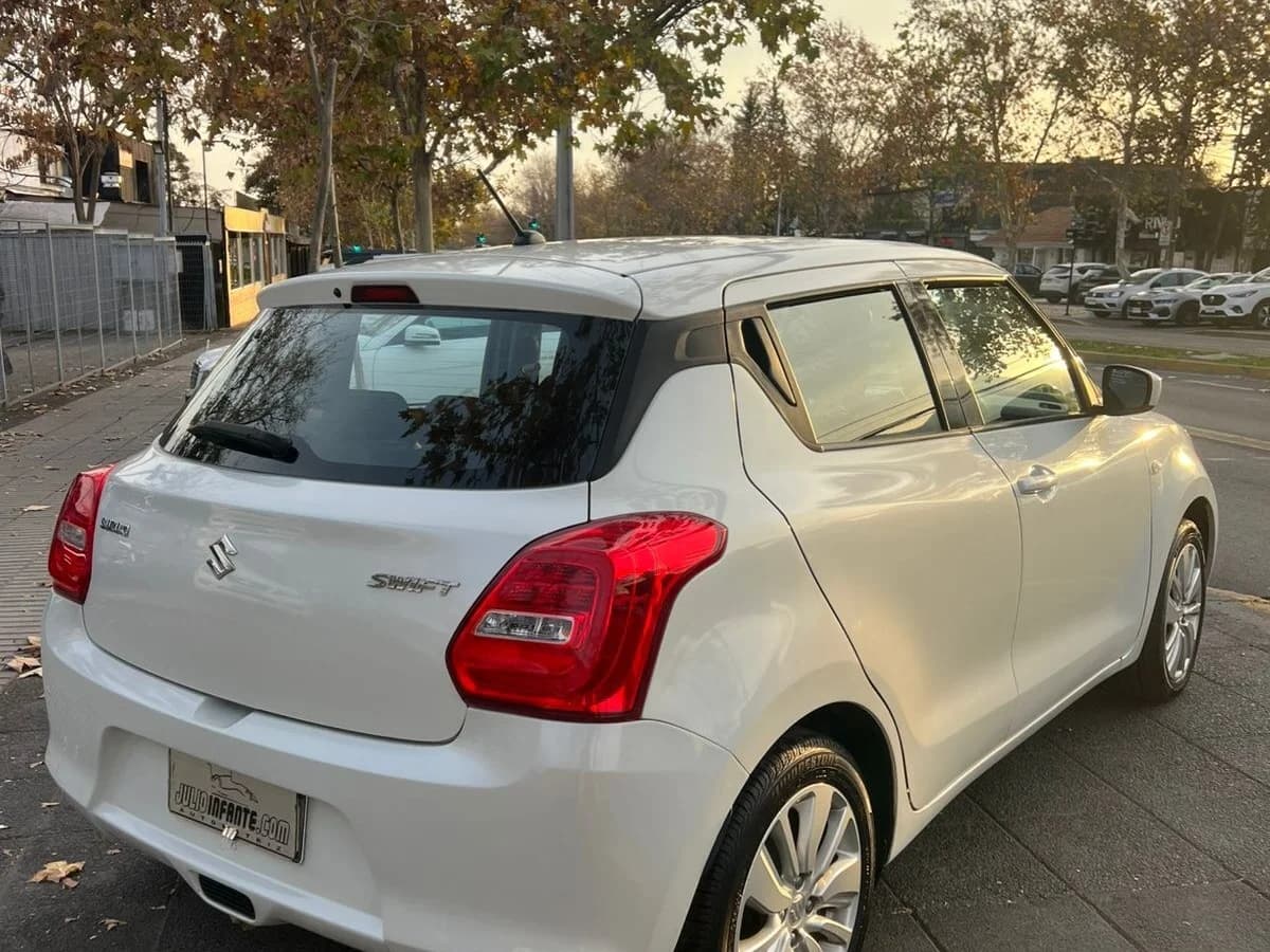 SUZUKI SWIFT GLS 1.2 Automatico 2017 - Imagen 5