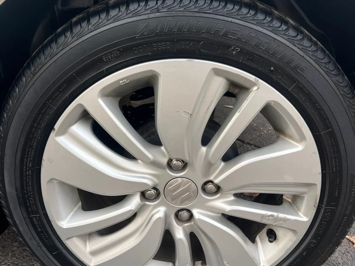 SUZUKI SWIFT GLS 1.2 Automatico 2017 - Imagen 8