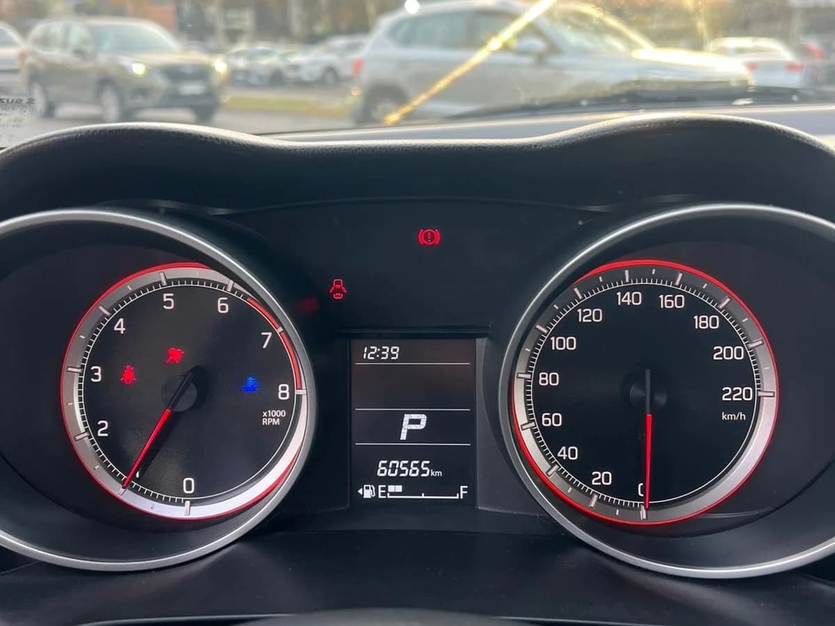 SUZUKI SWIFT GLS 1.2 Automatico 2017 - Imagen 11