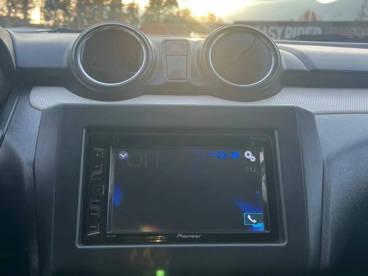 SUZUKI SWIFT GLS 1.2 Automatico 2017 - Imagen 14
