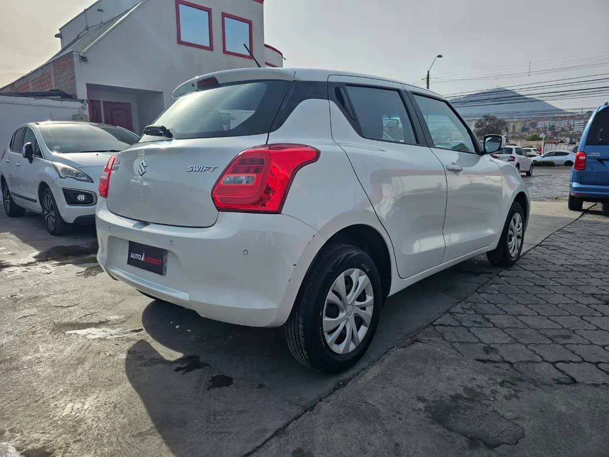 SUZUKI SWIFT GL 1.2 2022 - Imagen 6