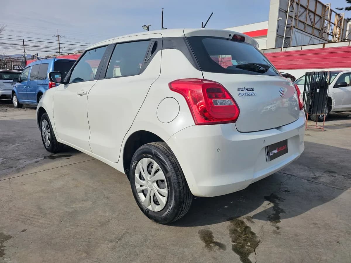 SUZUKI SWIFT GL 1.2 2022 - Imagen 8