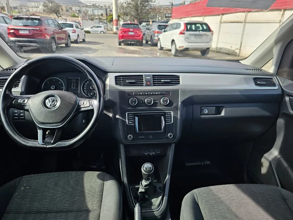 VOLKSWAGEN CADDY KOMBI COMFORTLINE 1.6 2017 - Imagen 4