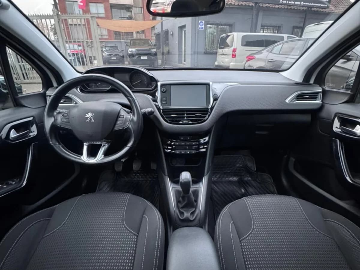 PEUGEOT 208 ALLURE 1.2 ALLURE 1.6 2019 - Imagen 6