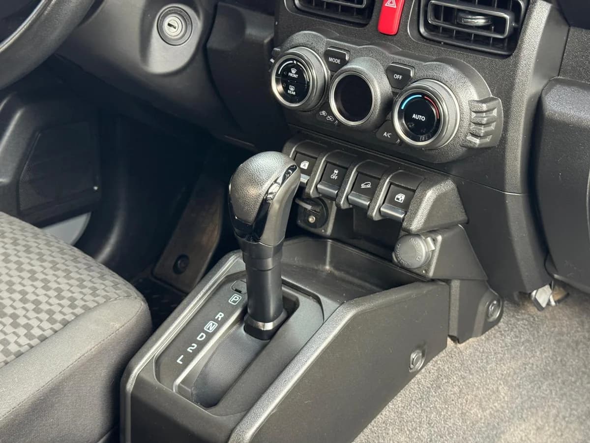 SUZUKI jimny 1.5 GLX AT 2022 - Imagen 15