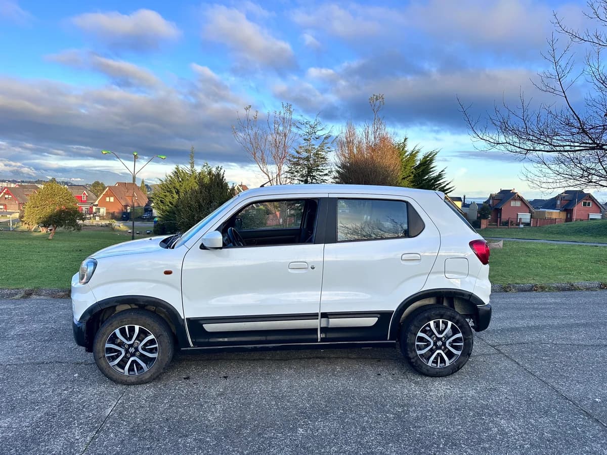 SUZUKI S PRESSO HB 1.0 GLX 1.0 2022 - Imagen 8