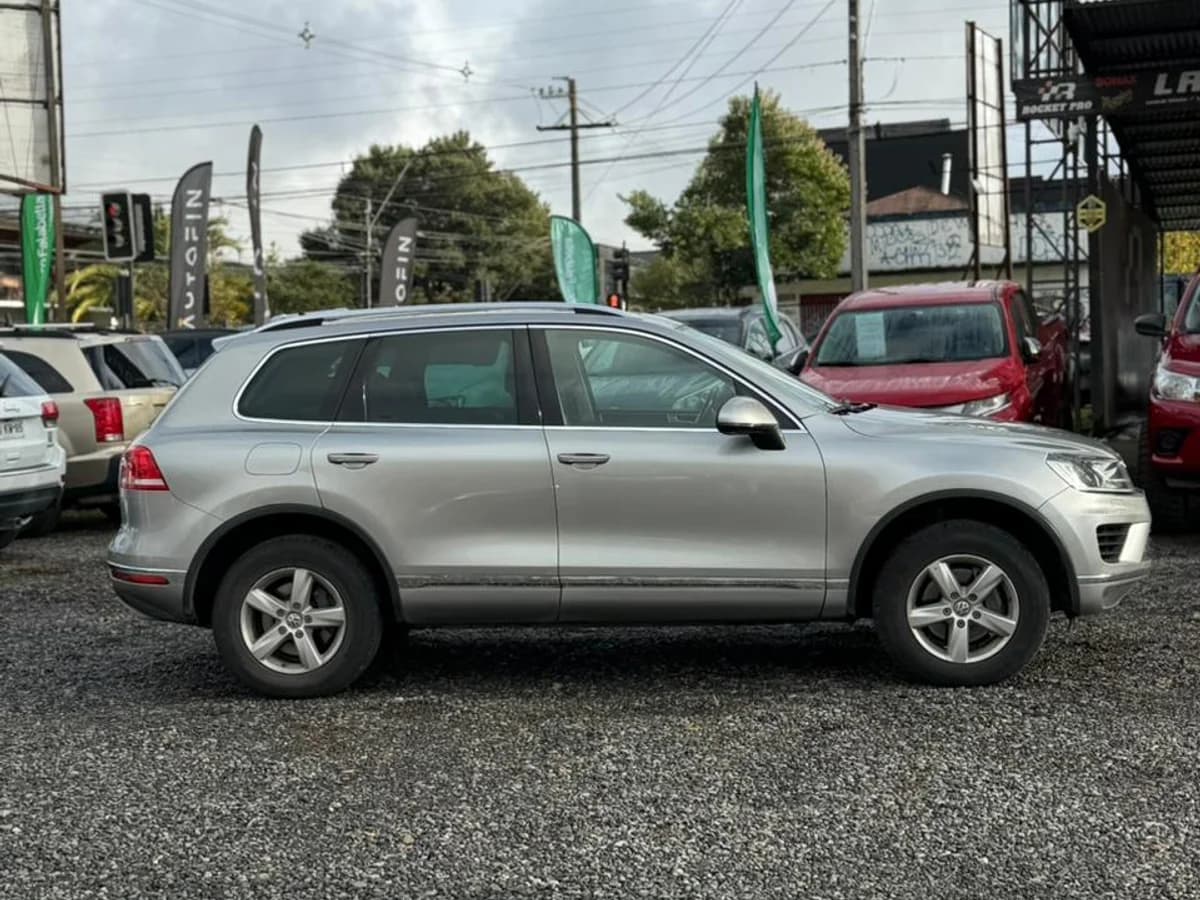 VOLKSWAGEN TOUAREG 3.0 V6 TDI DIESEL 4X4 NAV AT 5P 2016 - Imagen 3