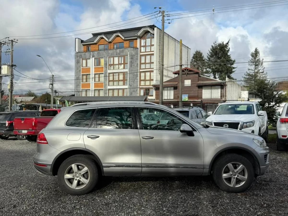 VOLKSWAGEN TOUAREG 3.0 V6 TDI DIESEL 4X4 NAV AT 5P 2016 - Imagen 19