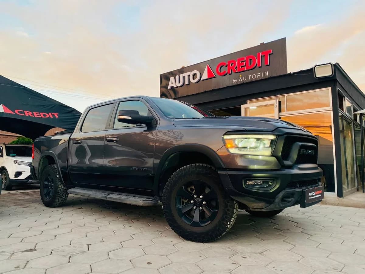 RAM 1500 REBEL CREW DCAB 4X4 AUT 5.7 2023 - Imagen 3