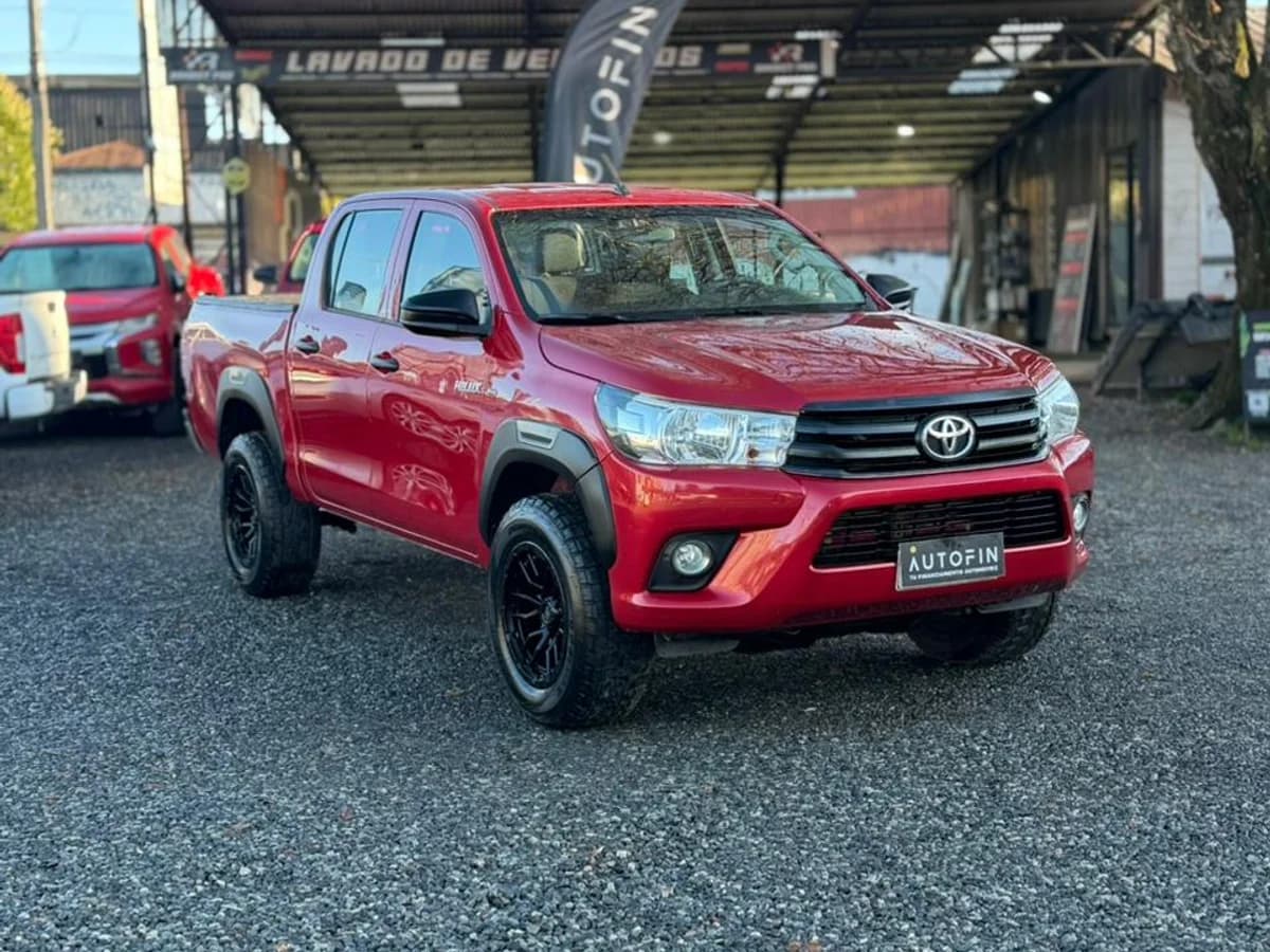 TOYOTA HILUX DX DCAB 4x4 2.4 MT 2021 - Imagen 1