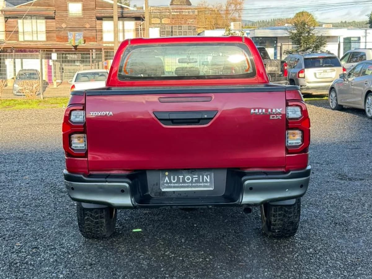 TOYOTA HILUX DX DCAB 4x4 2.4 MT 2021 - Imagen 5