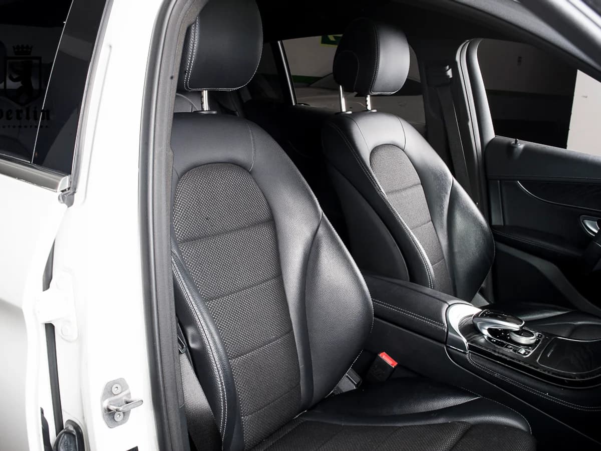 MERCEDES BENZ GLC 250 D Diesel 4Matic Coupe 2018 - Imagen 25