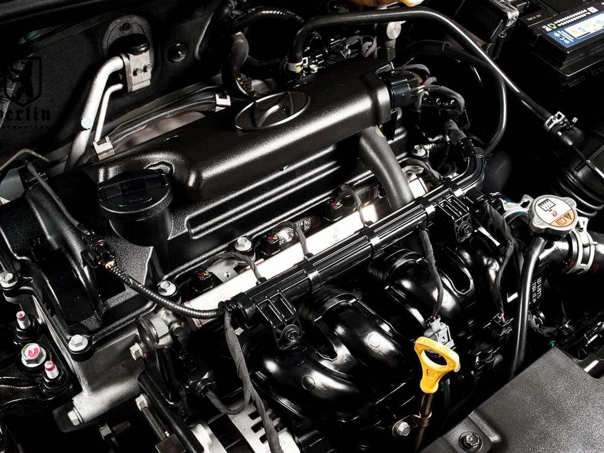 HYUNDAI Accent RB 1.4 Caja sexta Aire 2019 - Imagen 25