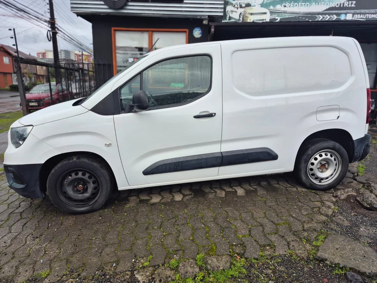 OPEL Combo HDI 92 L1 1.6 2022 - Imagen 3