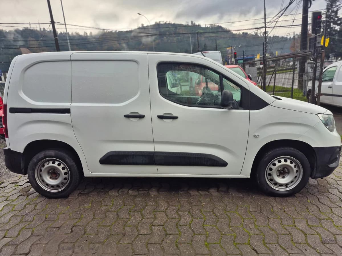 OPEL Combo HDI 92 L1 1.6 2022 - Imagen 4