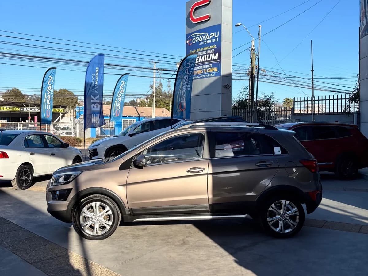 BAIC x25 1.5 2021 - Imagen 4