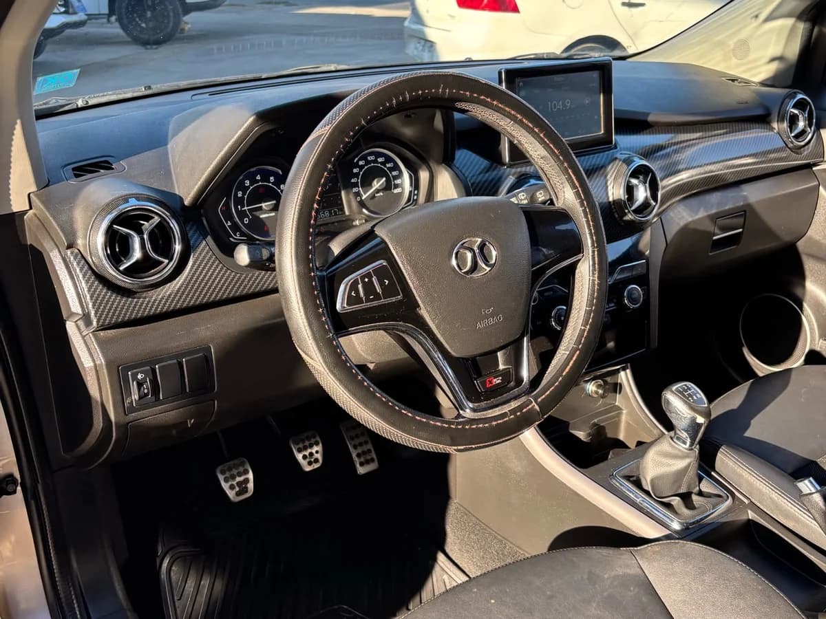 BAIC x25 1.5 2021 - Imagen 9