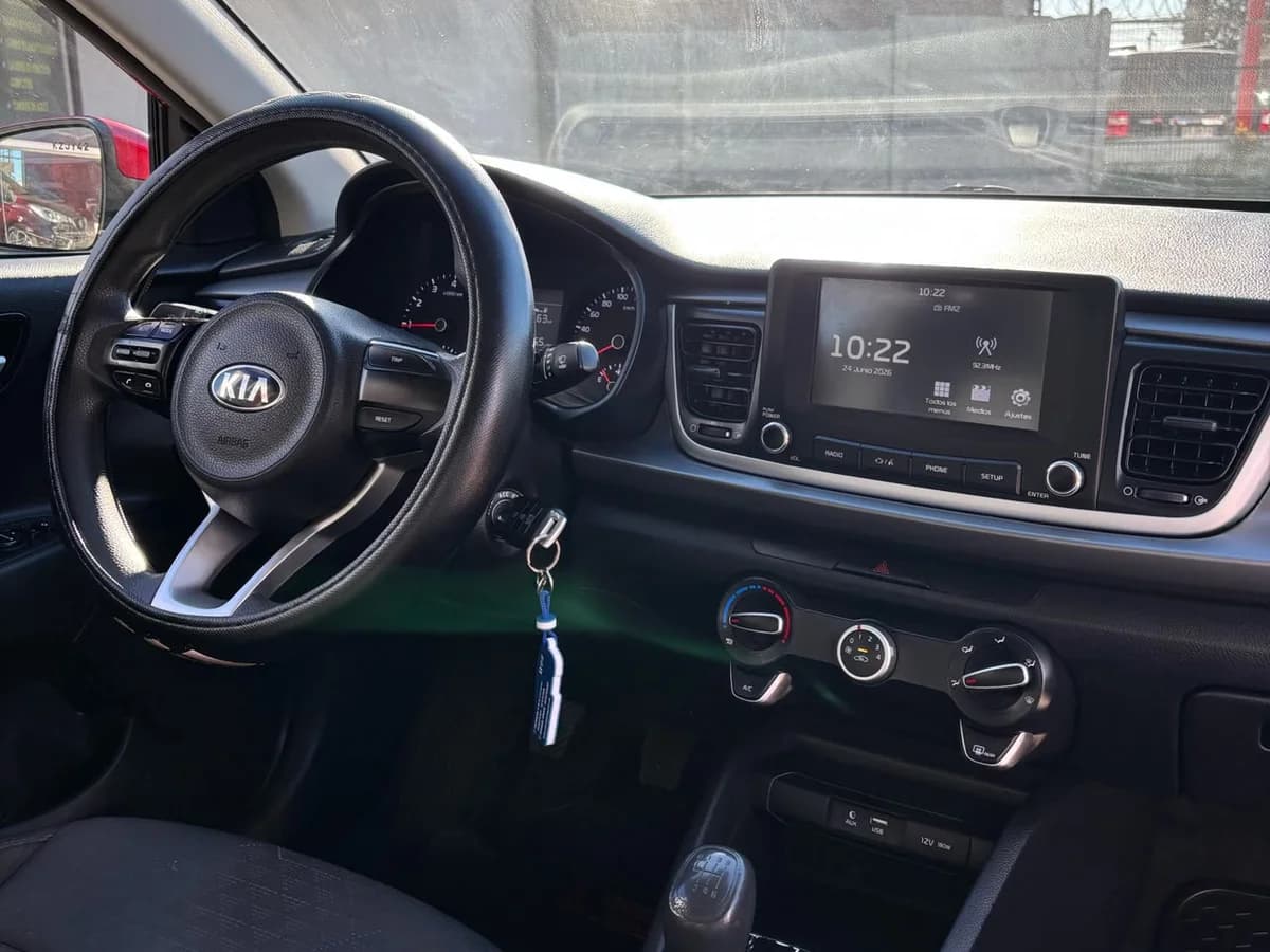 KIA RIO 4 1.4 1.4 LX 4X2 DAB 6MT 4P 2019 - Imagen 10
