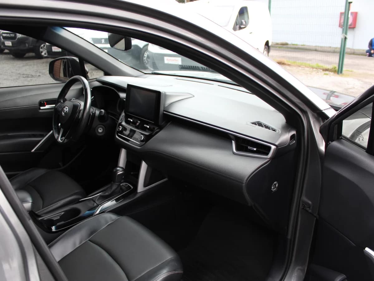 TOYOTA Corolla Cross 2.0 SEG 4X2 CVT AT 5P 2023 - Imagen 5