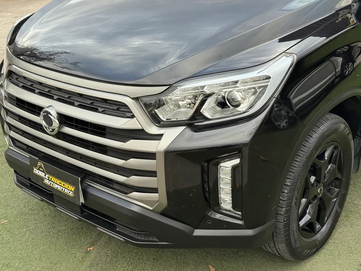 SSANGYONG MUSSO GRAND 2.2 2.2 GRAND LIMITED TD DIESEL 4WD AT6 4P 2022 - Imagen 9