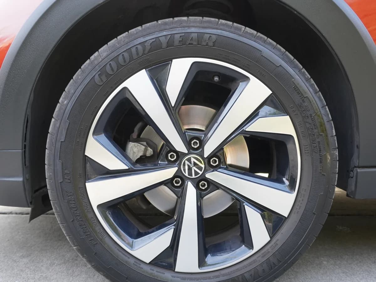 VOLKSWAGEN NIVUS TSI 1.0 AUT Highline 2023 - Imagen 9