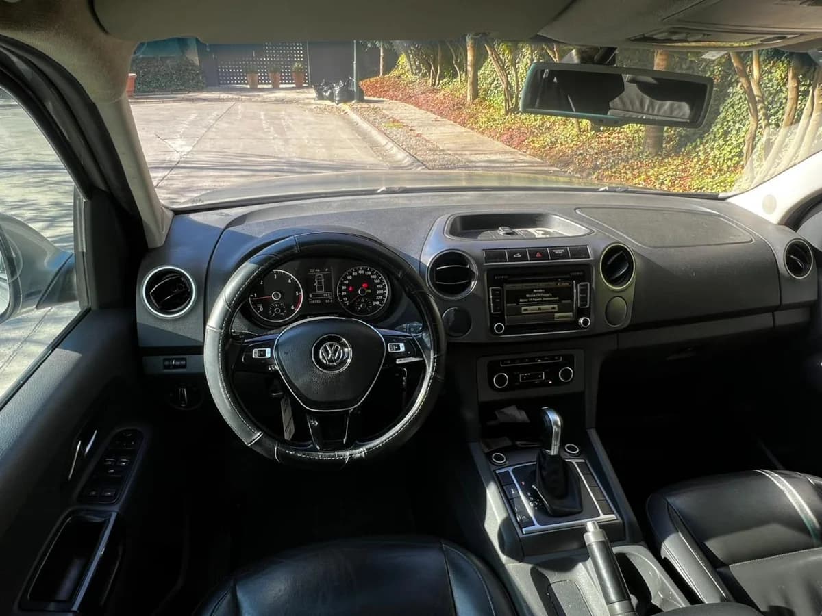 VOLKSWAGEN AMAROK HIGHLINE 4X4 2.0 AUT DIESEL 180HP AT 4P 2015 - Imagen 19