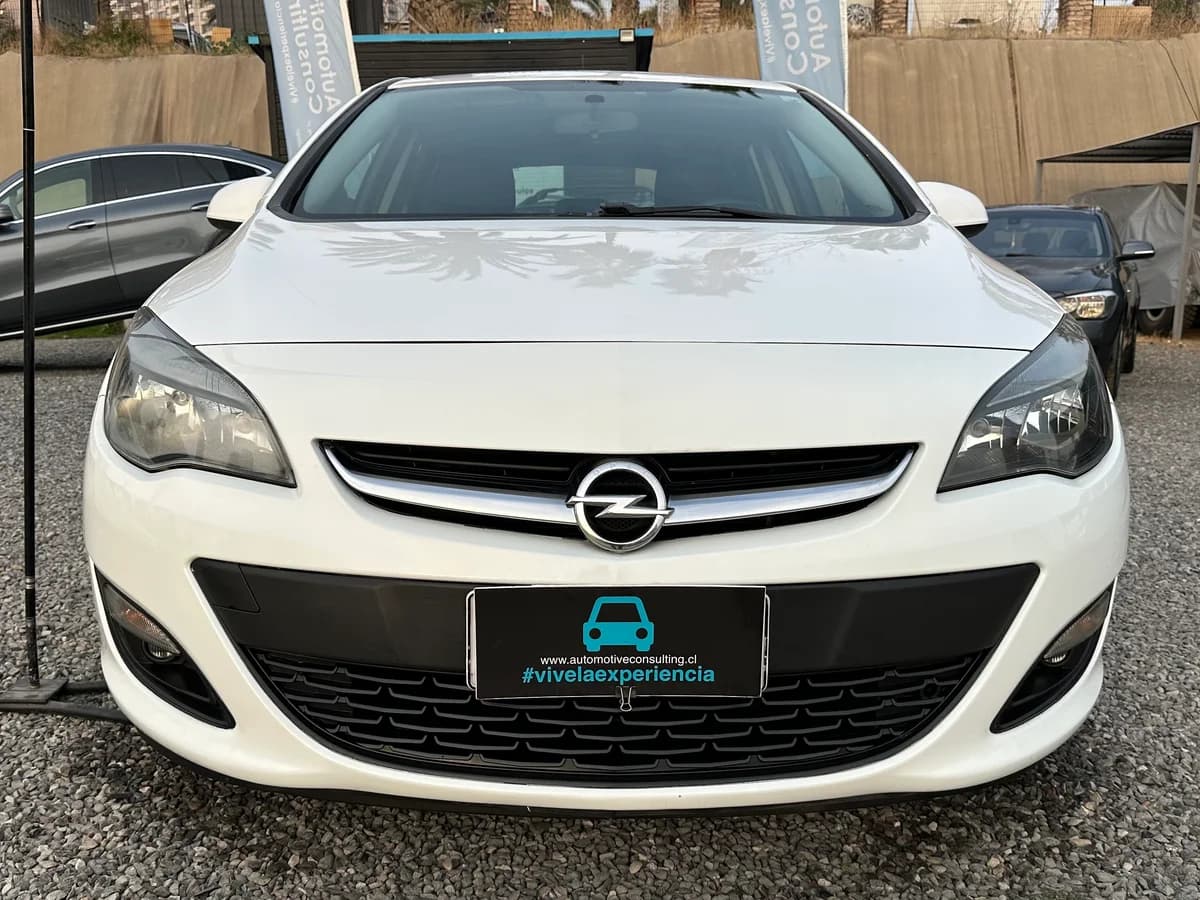 OPEL ASTRA HB 1.6 TURBO ENJOY R HB 1.6 TURBO ENJOY R 2015 - Imagen 2