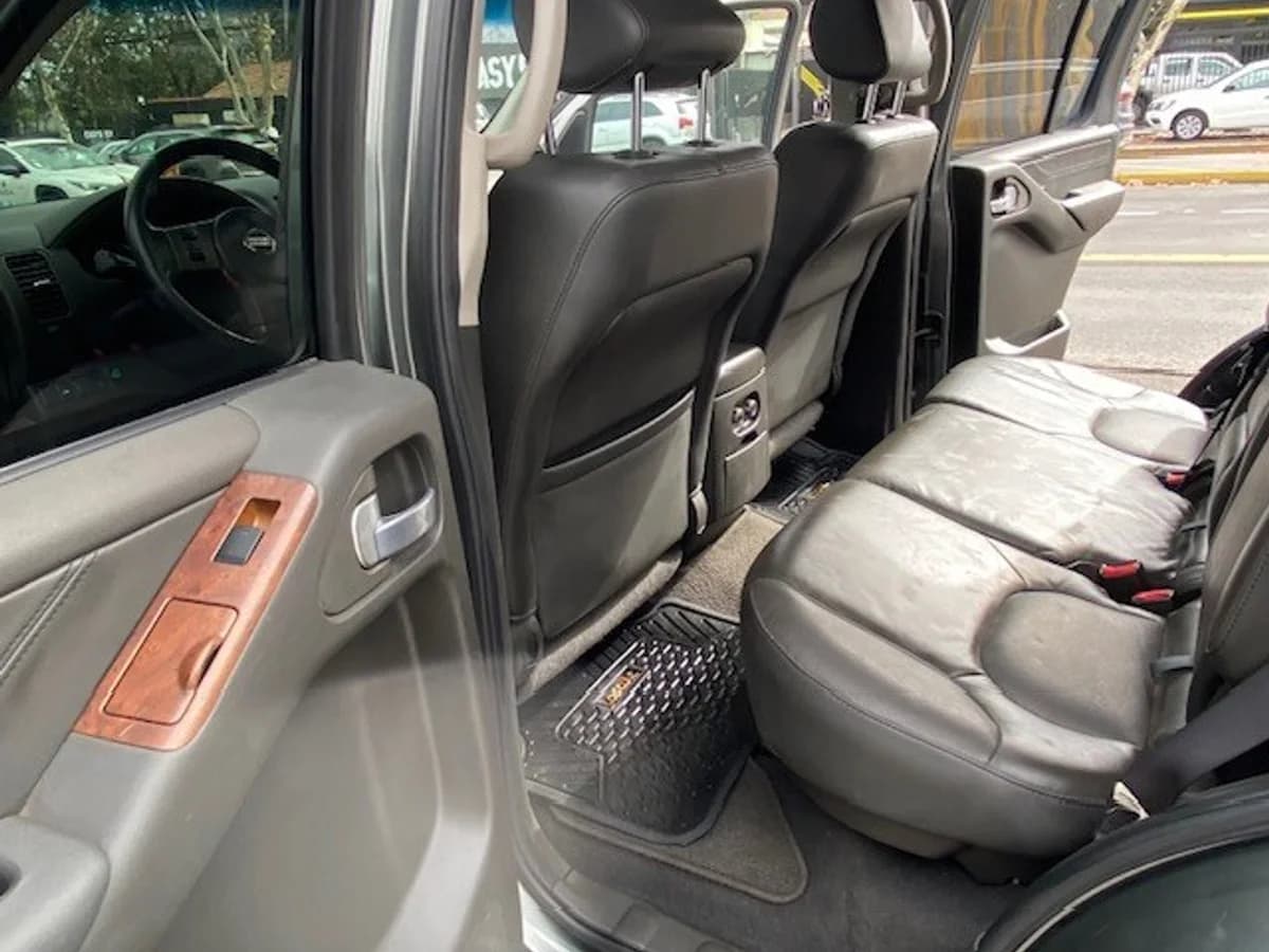 NISSAN PATHFINDER Limited 2.5 2010 - Imagen 19