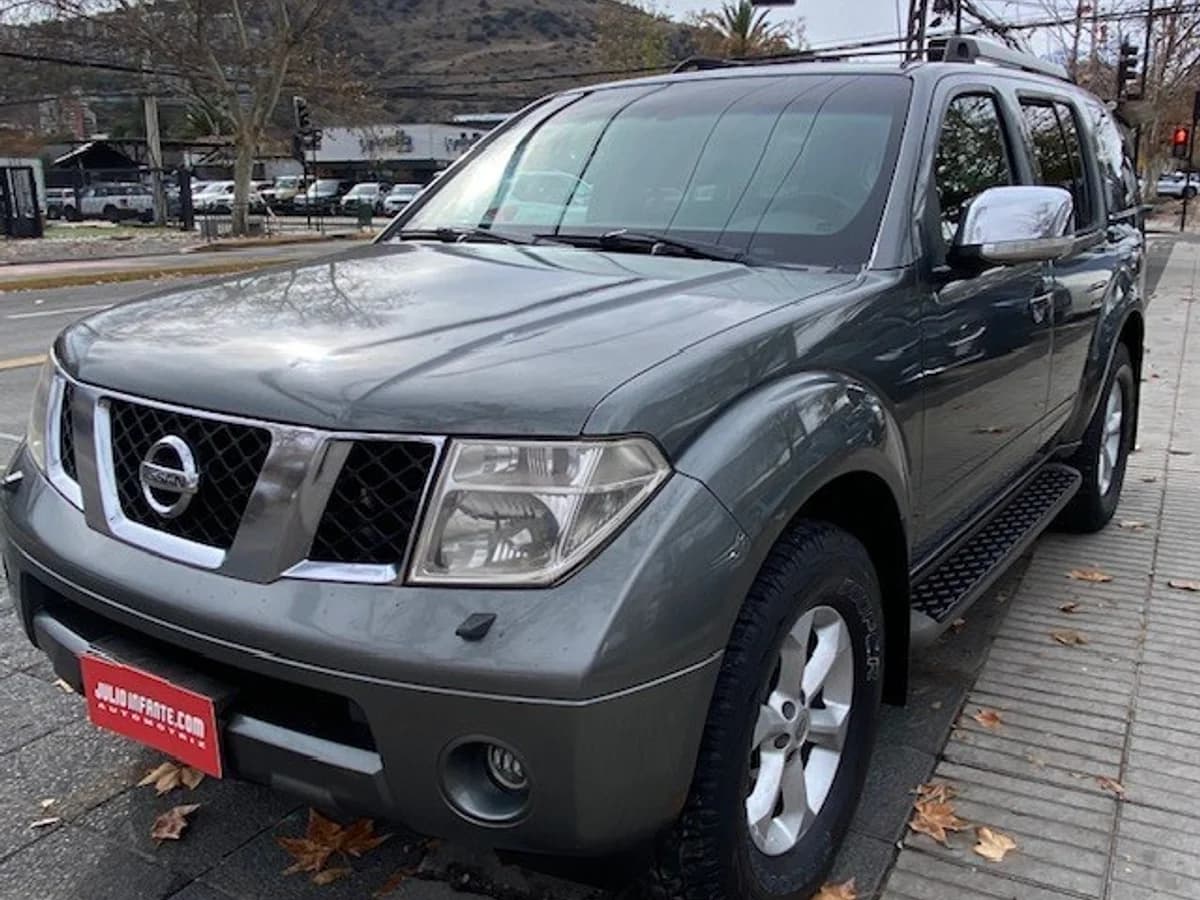 NISSAN PATHFINDER Limited 2.5 2010 - Imagen 1