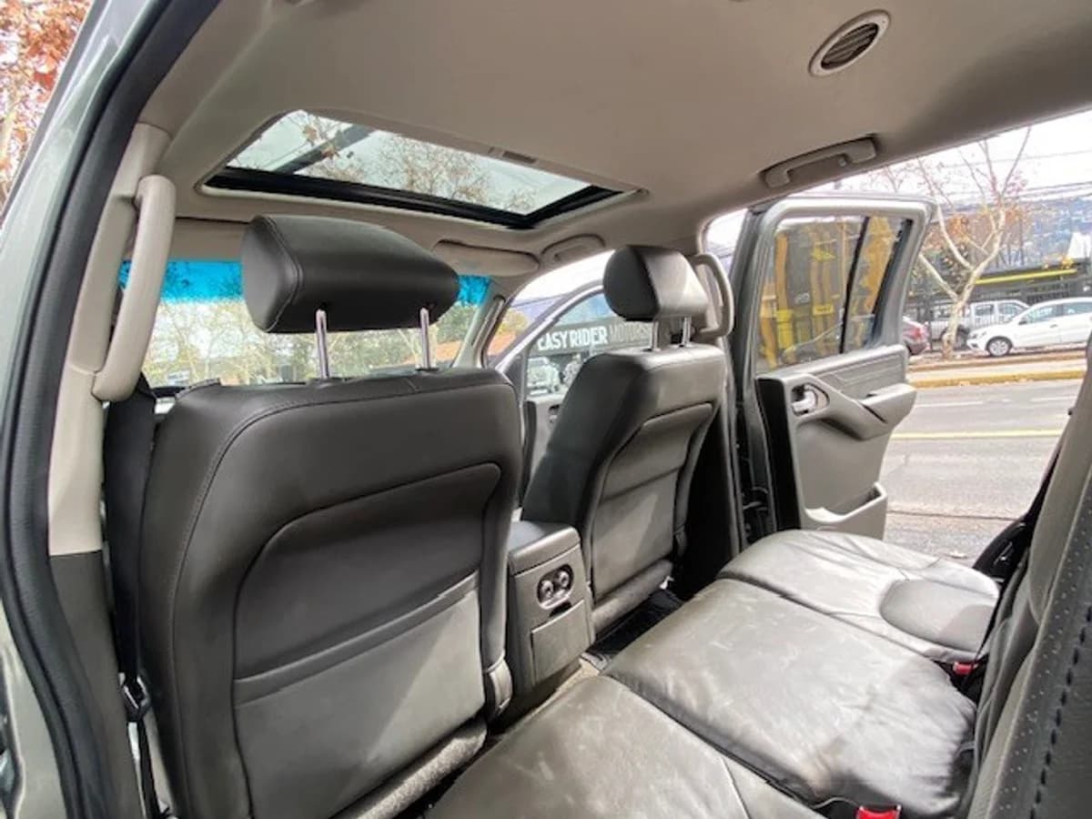 NISSAN PATHFINDER Limited 2.5 2010 - Imagen 20