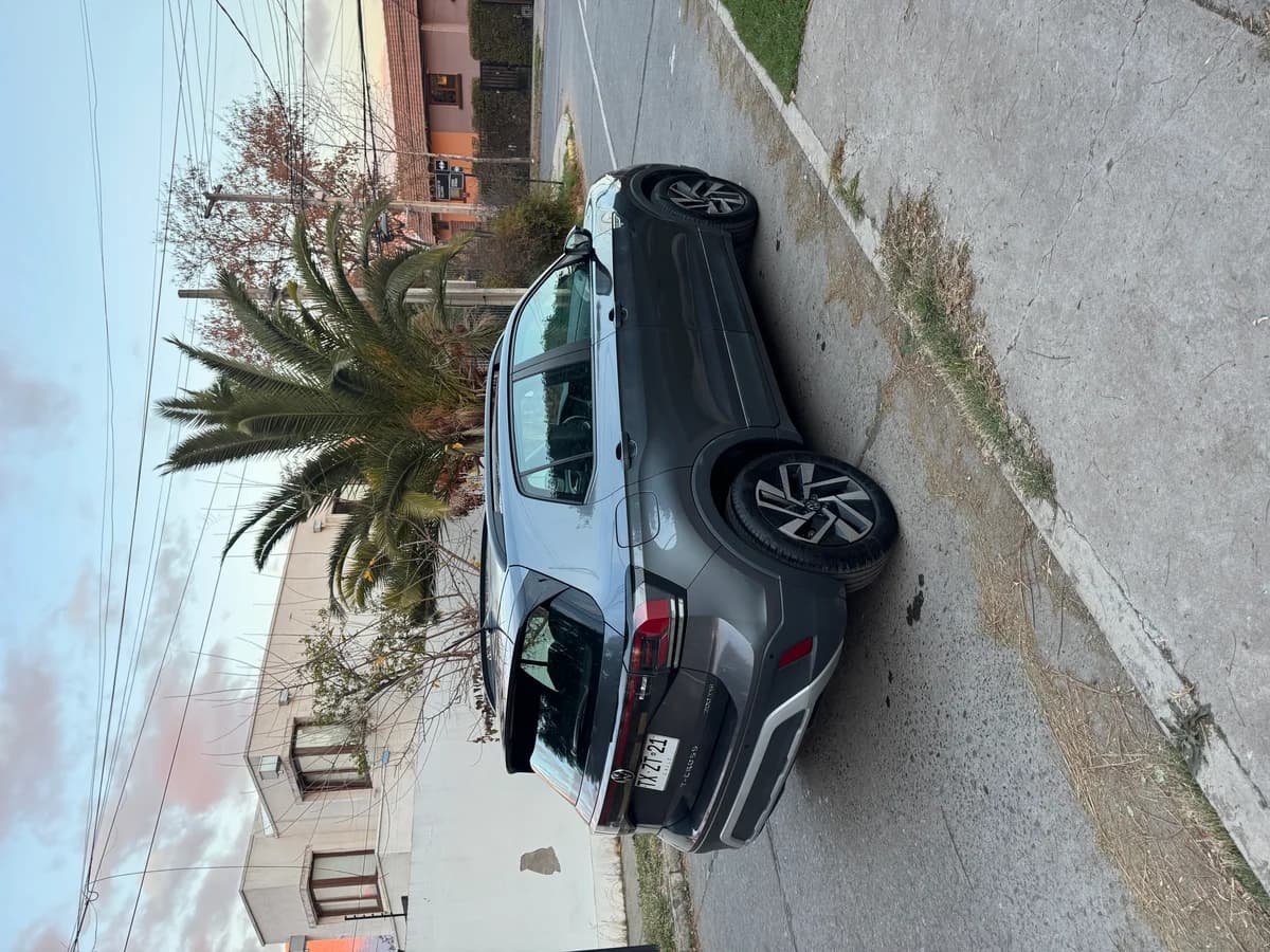 VOLKSWAGEN T-CROSS 1.0 TSI COMFORTLINE 4X2 6AT 5P 2025 - Imagen 4