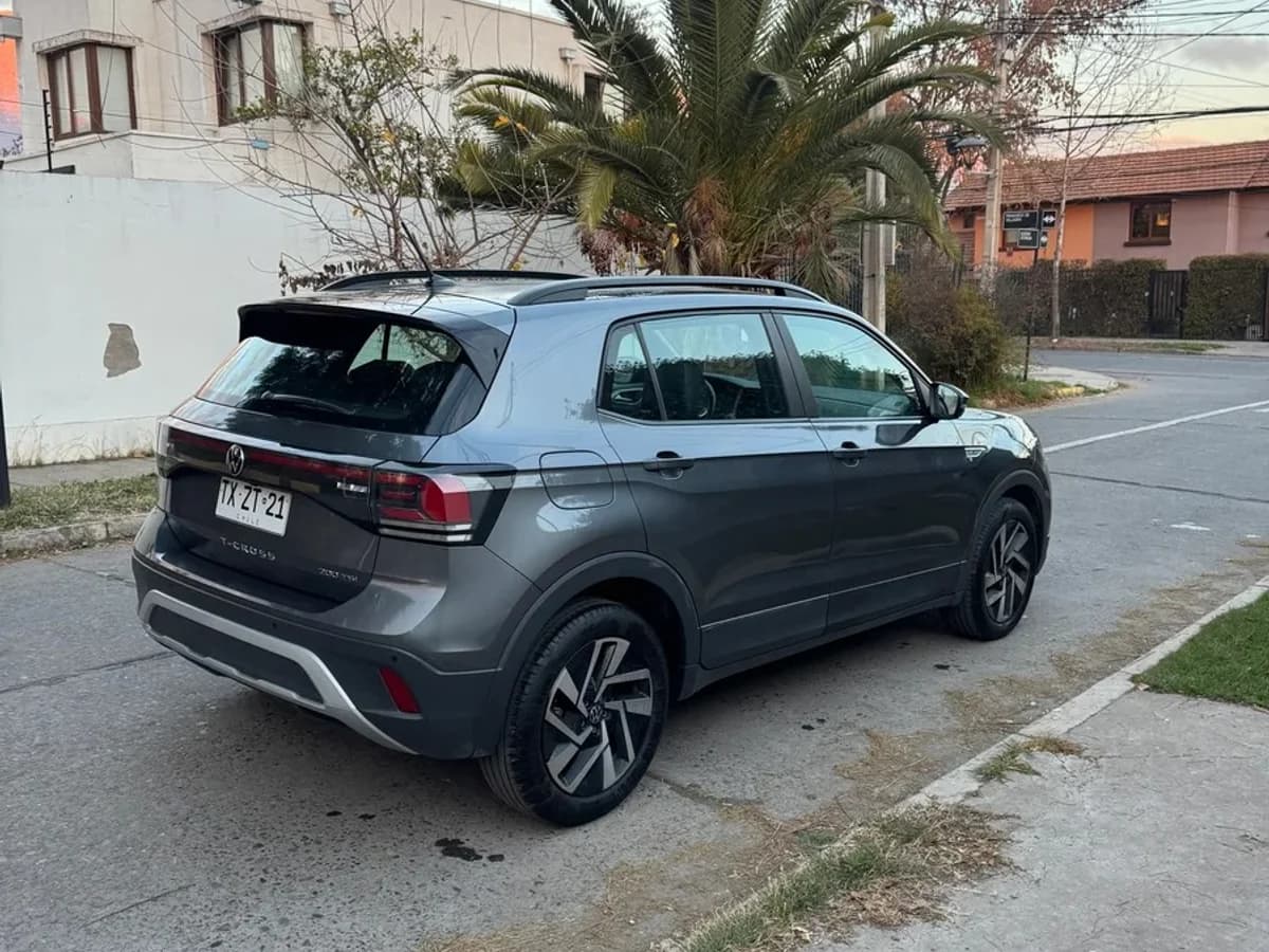 VOLKSWAGEN T-Cross 1.0 TSI COMFORTLINE 4X2 6AT 5P 2025 - Imagen 7