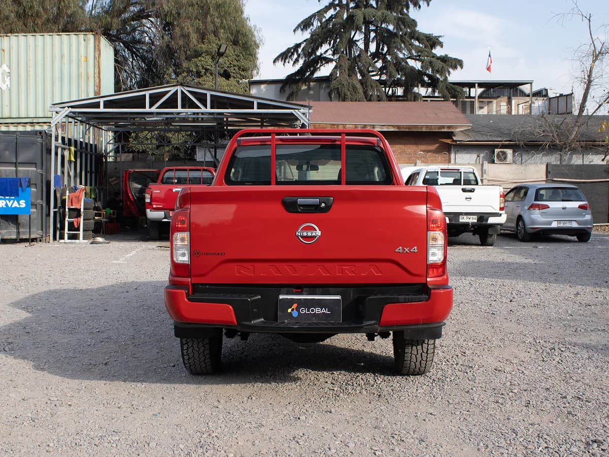 NISSAN navara 2.3D S CABINA SIMPLE 4X4 MT 2023 - Imagen 5