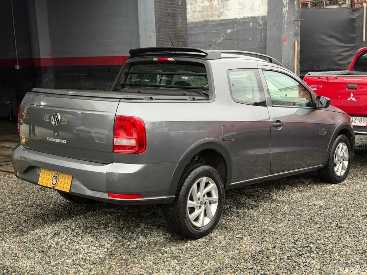VOLKSWAGEN SAVEIRO D CAB 1.6 COMFORTLINE MT 4X2 2022 - Imagen 6