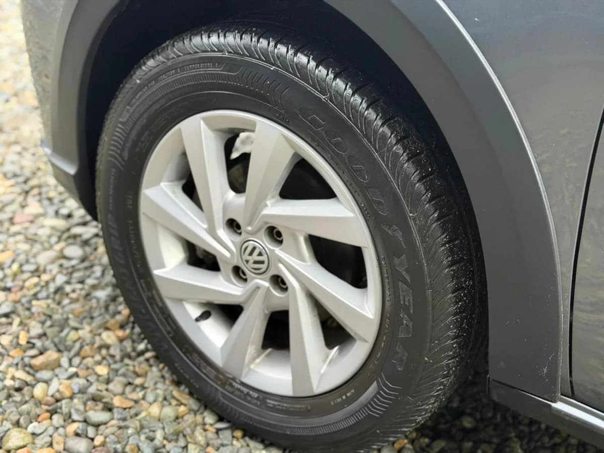 VOLKSWAGEN SAVEIRO D CAB 1.6 COMFORTLINE MT 4X2 2022 - Imagen 9