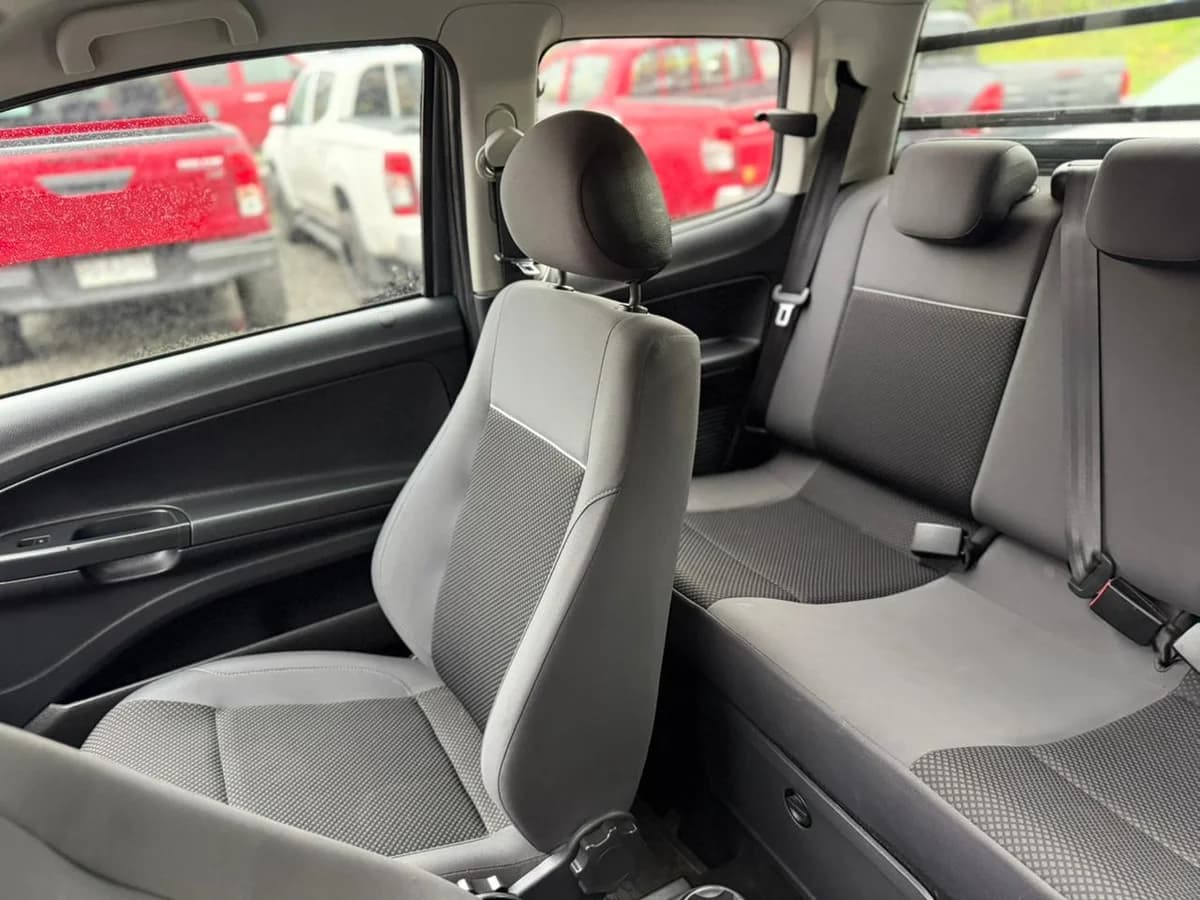 VOLKSWAGEN SAVEIRO D CAB 1.6 COMFORTLINE MT 4X2 2022 - Imagen 17