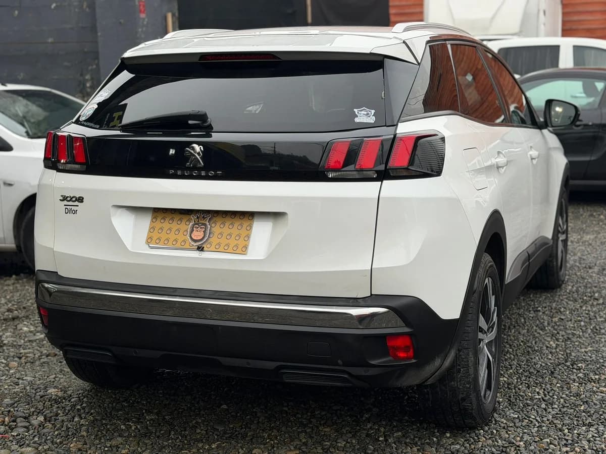 PEUGEOT 3008 1.5 ACTIVE BLUEHDI 1.5 2019 - Imagen 6