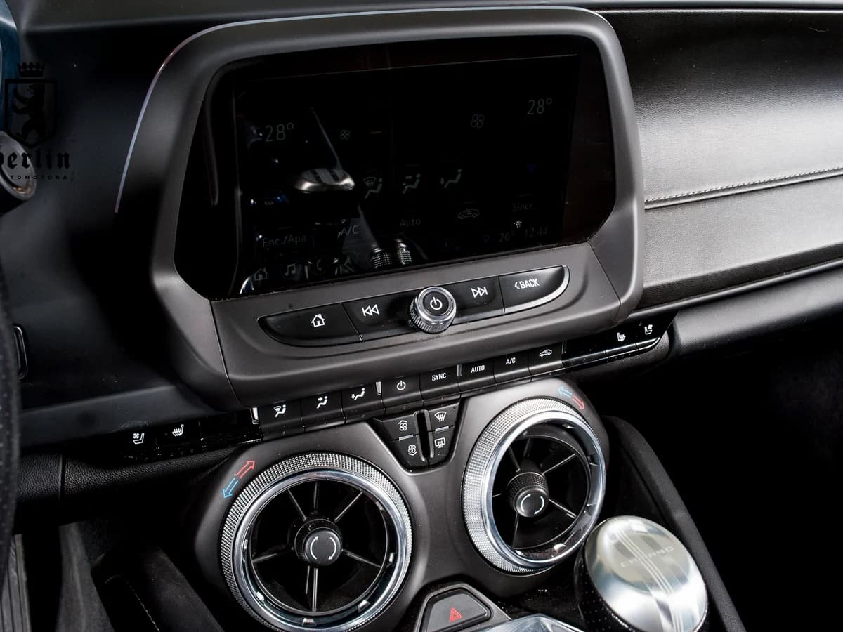 CHEVROLET CAMARO 6.2 SS V8 455 HP 2023 - Imagen 16