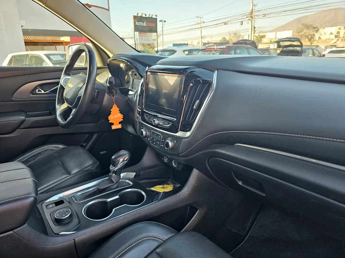 CHEVROLET TRAVERSE 3.6 NG 2022 - Imagen 5