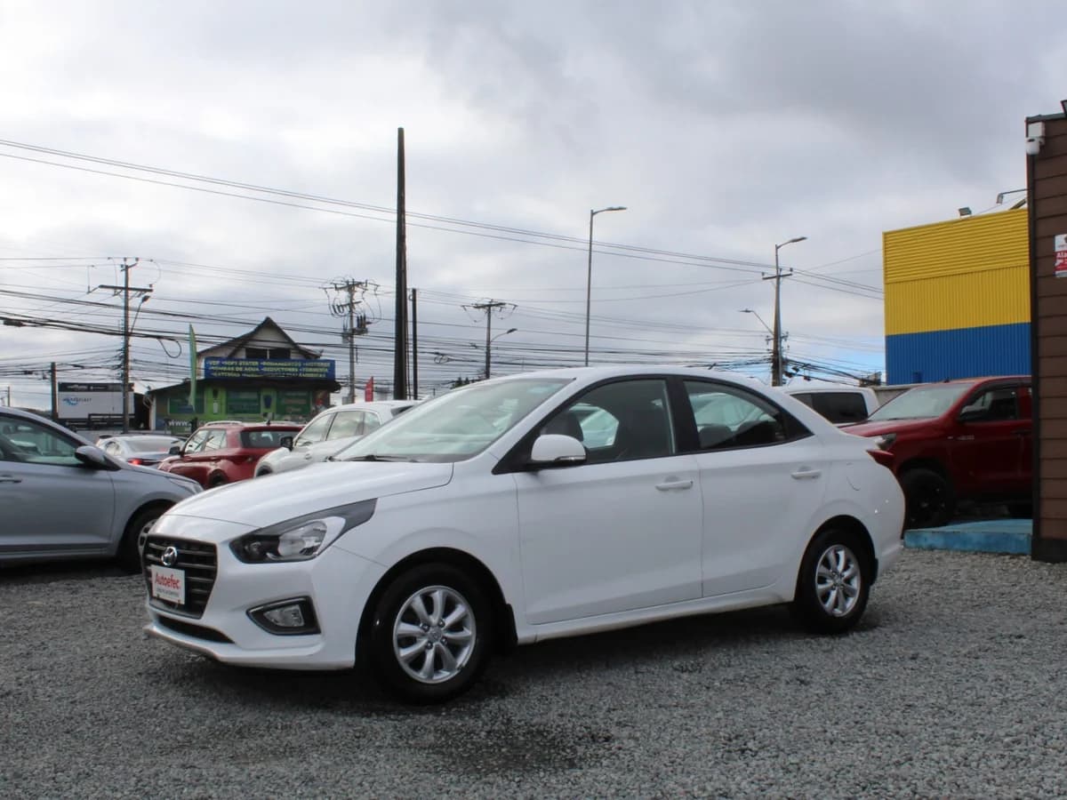 HYUNDAI Verna 1.4 1.4 CB 2021 - Imagen 1