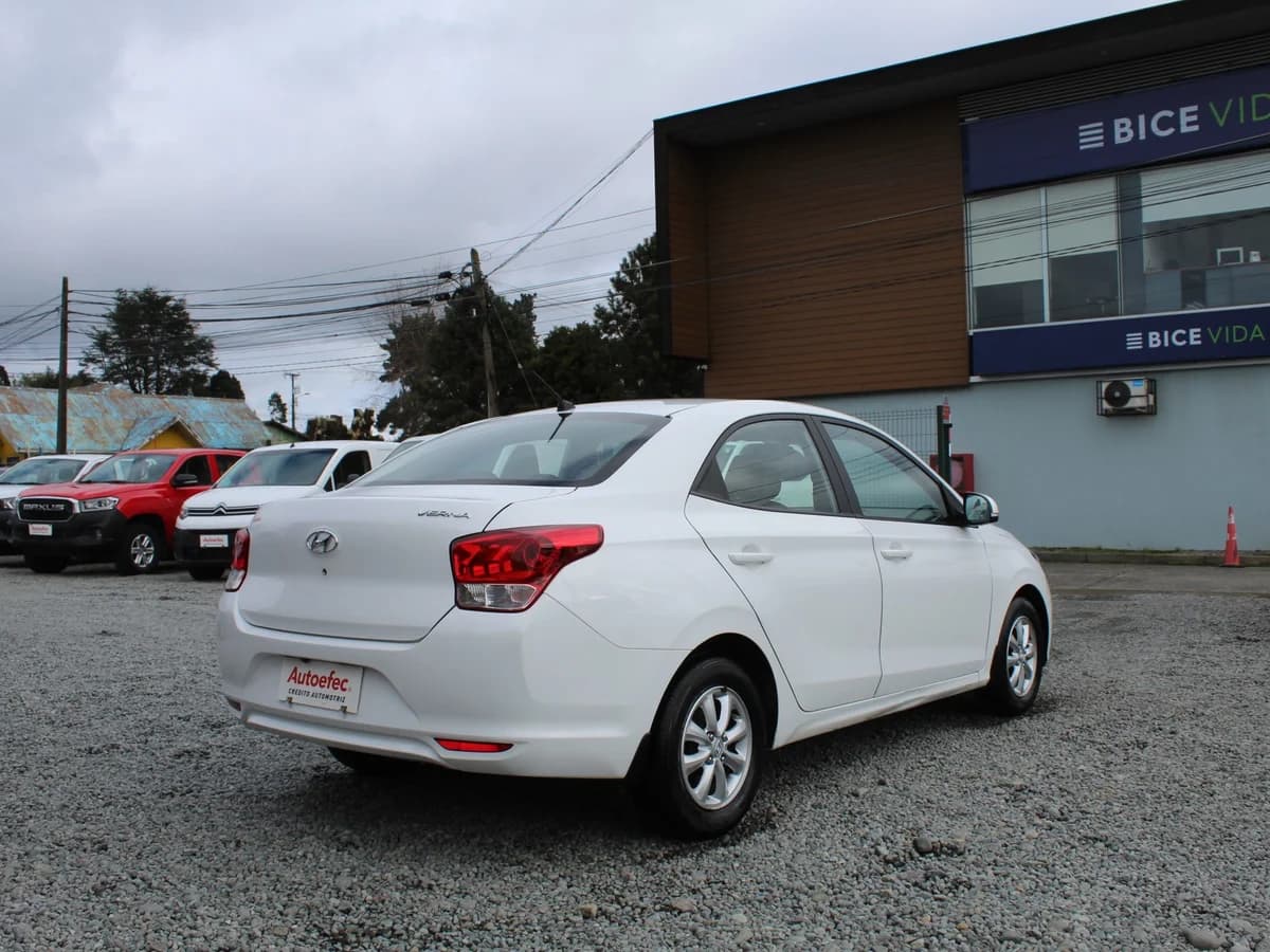 HYUNDAI Verna 1.4 1.4 CB 2021 - Imagen 9