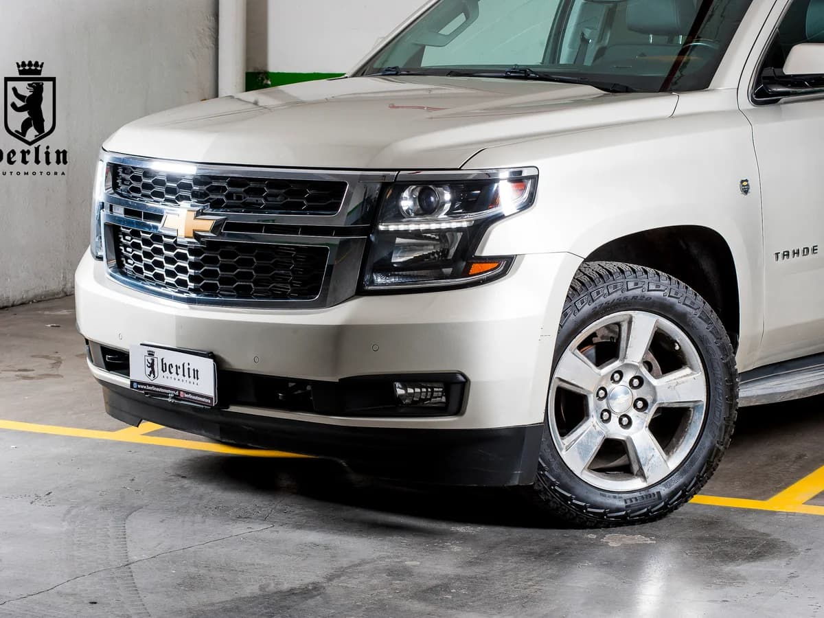 CHEVROLET TAHOE LT 5.3 AUT TERCERA CORRIDA DVD 2017 - Imagen 4