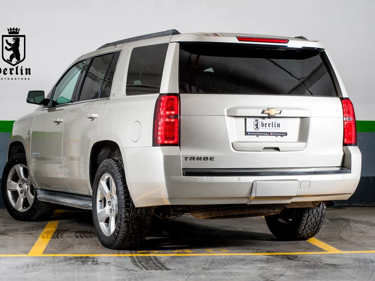 CHEVROLET TAHOE LT 5.3 AUT TERCERA CORRIDA DVD 2017 - Imagen 8