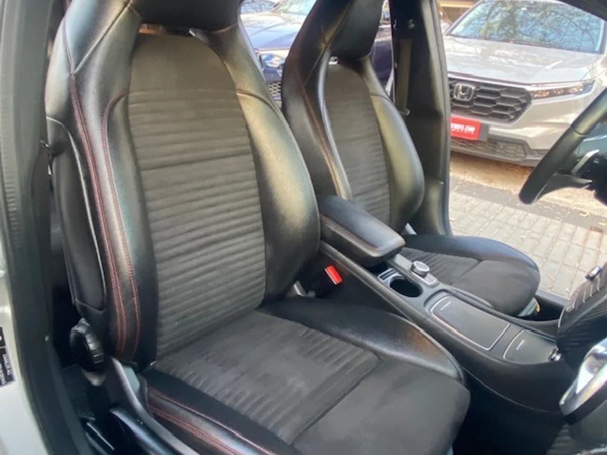 MERCEDES-BENZ A200 1.6 DIESEL 2018 - Imagen 17